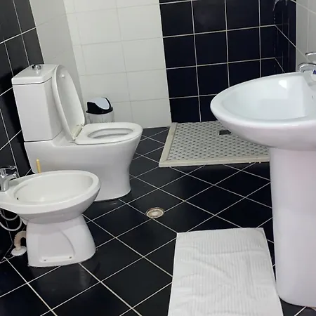 Park Hotel Velipojë