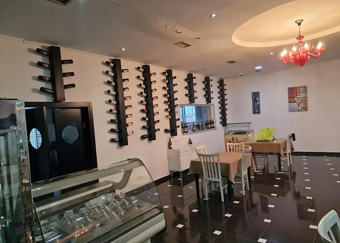 Park Otel Velipojë